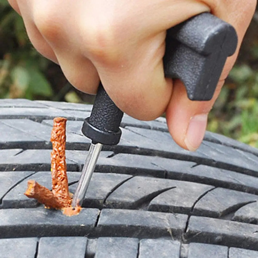 Tubeless Tire Plug Repair Kit – 5‑Piece Plug & Reamer Set