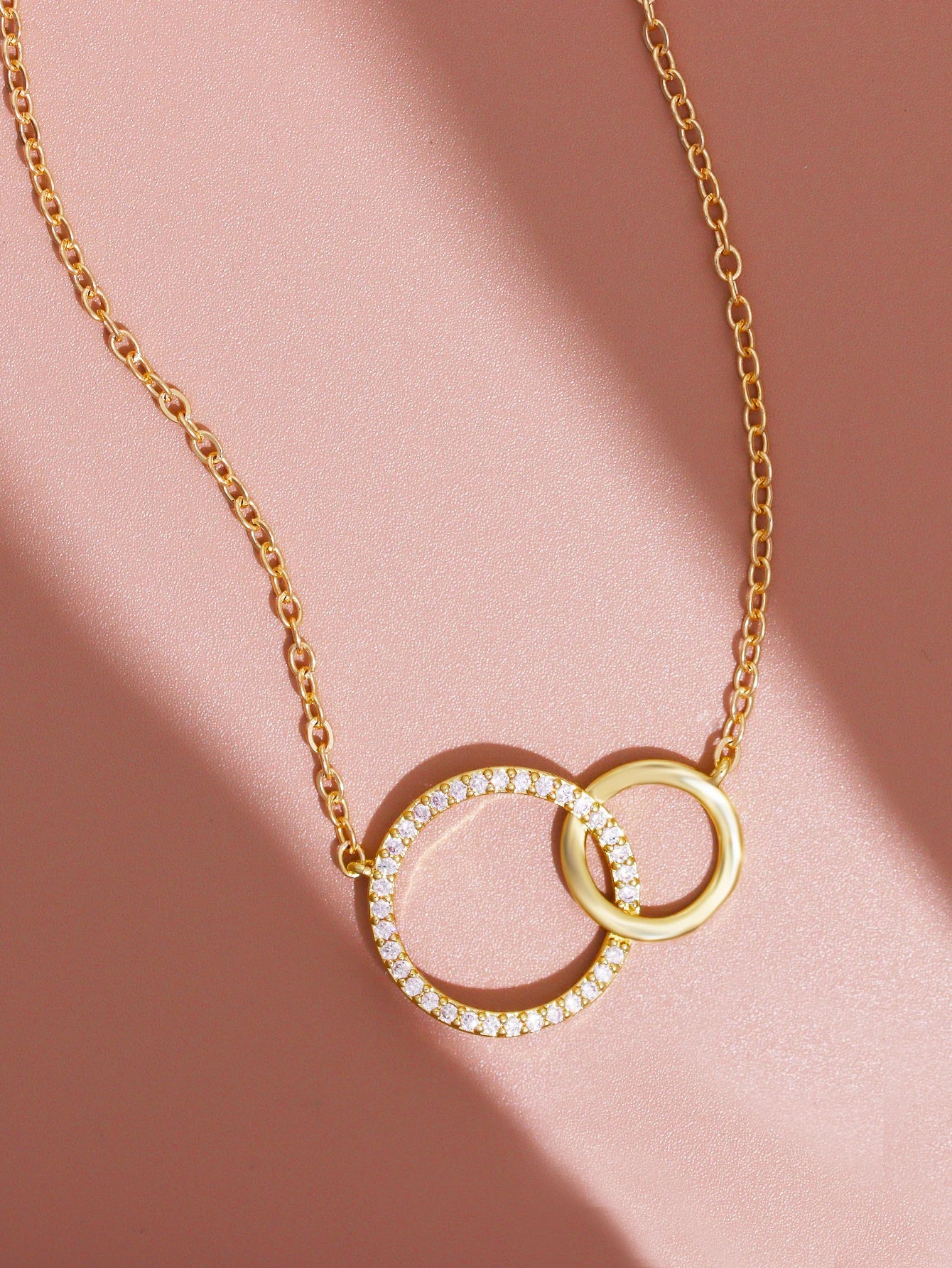 Minimalist Double Circle Necklace